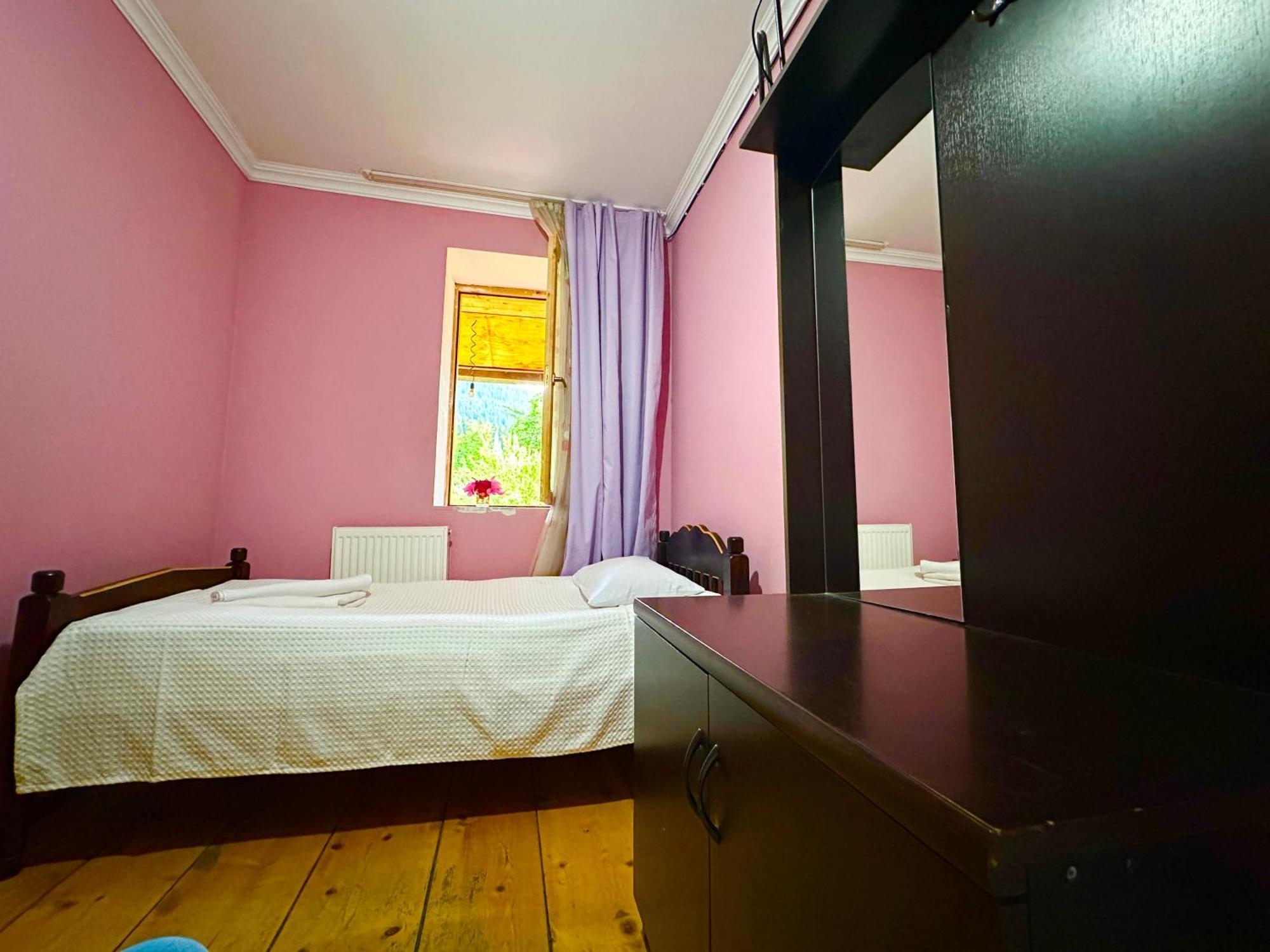 Mziuri Guest House Mestia Kültér fotó